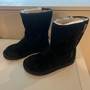 Black Ugg Mayfair boots